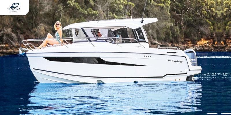 Du thuyền Parker 790 EXPLORER
