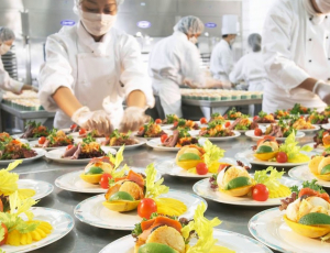 Suất ăn công nghiệp cho văn phòng